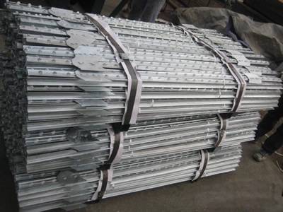 t-studded-post-galvanized