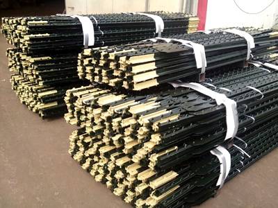 t-studded-post-bitumen