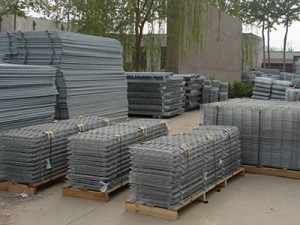 gaw-panel-pallet-yard